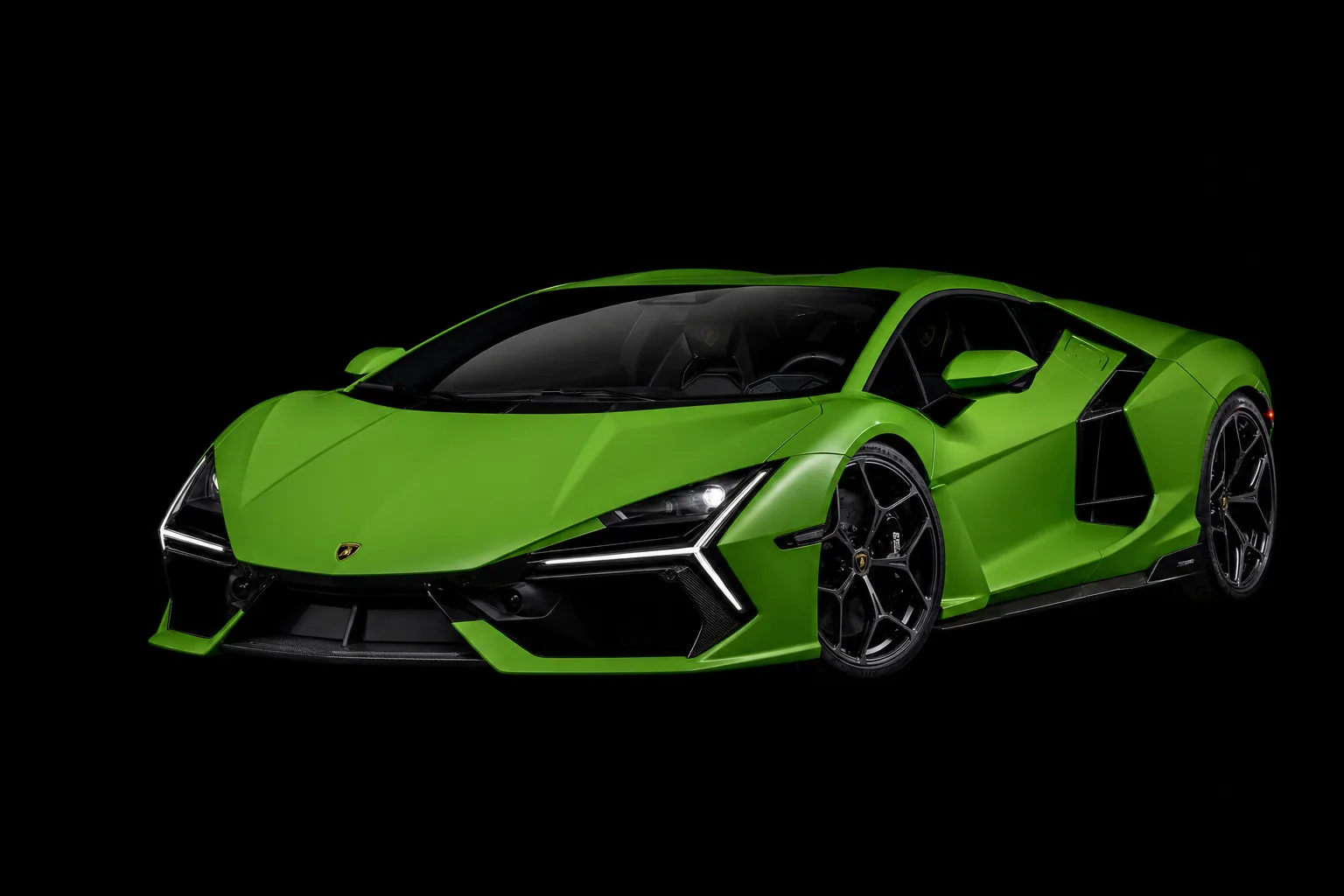 Lamborghini Revuelto